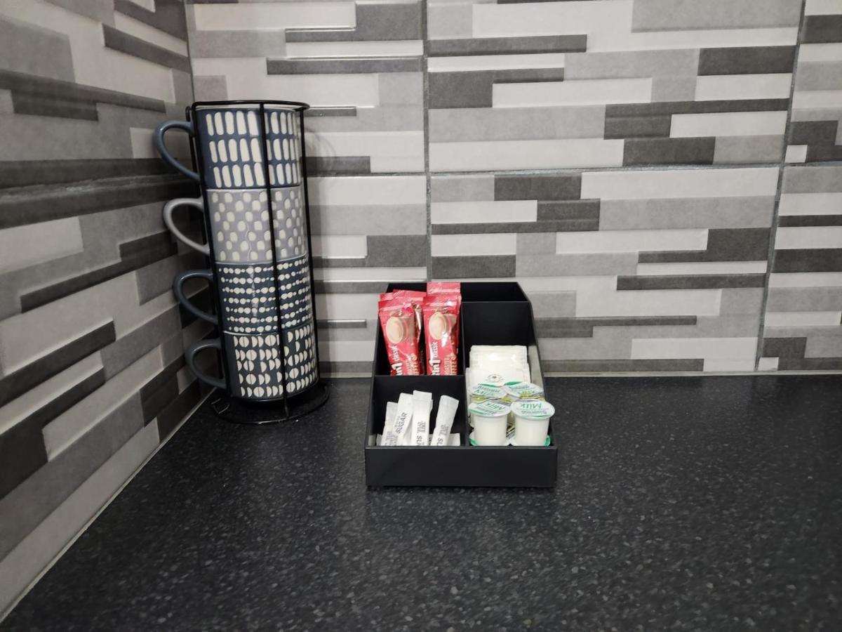 1 Bedroom Service Apartment With Netflix West Thurrock Exteriér fotografie